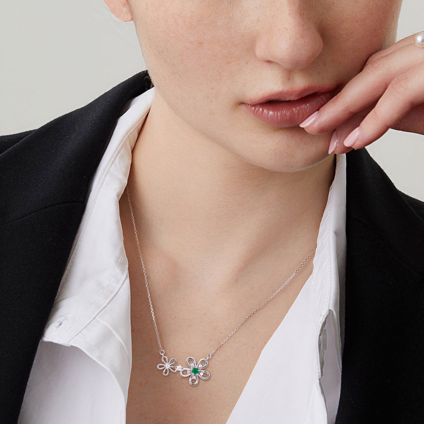 Emerald Bloom Necklace