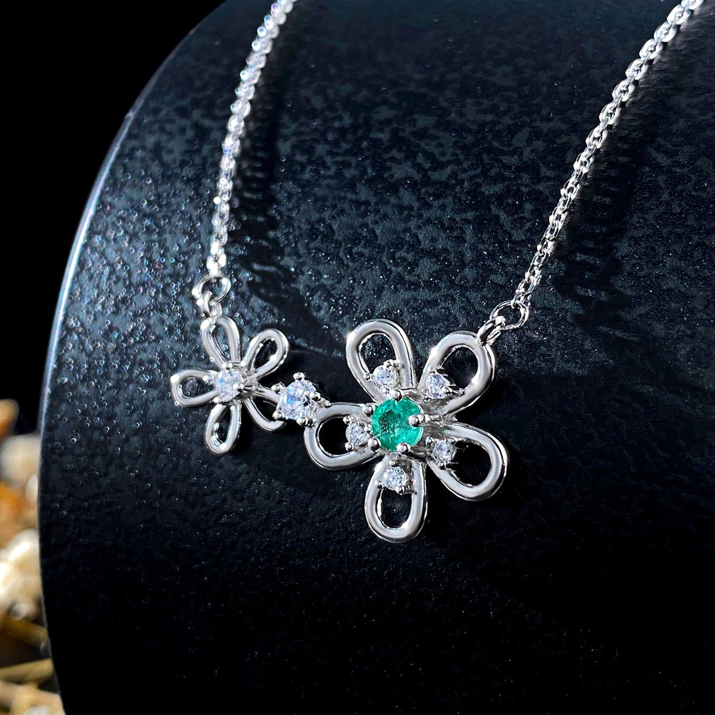 Emerald Bloom Necklace
